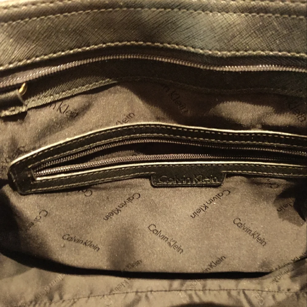 Calvin Klein Handbag - Picture 7 of 12